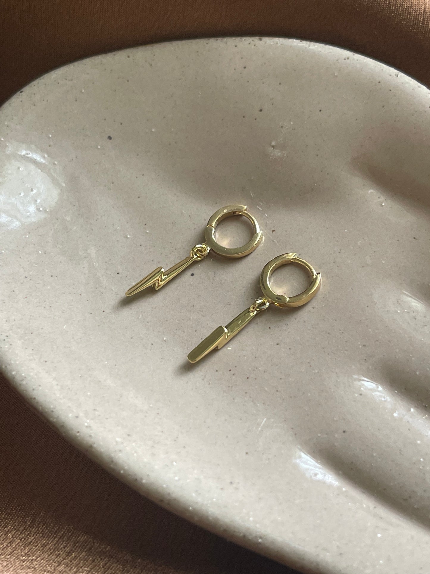 LIL' BOLT HOOPS